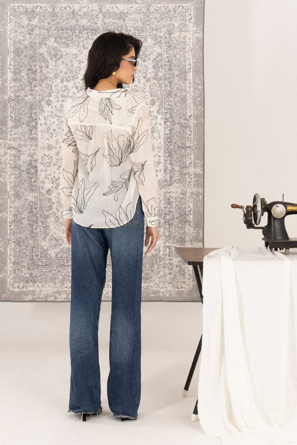 Gathered Shirt Embroidered