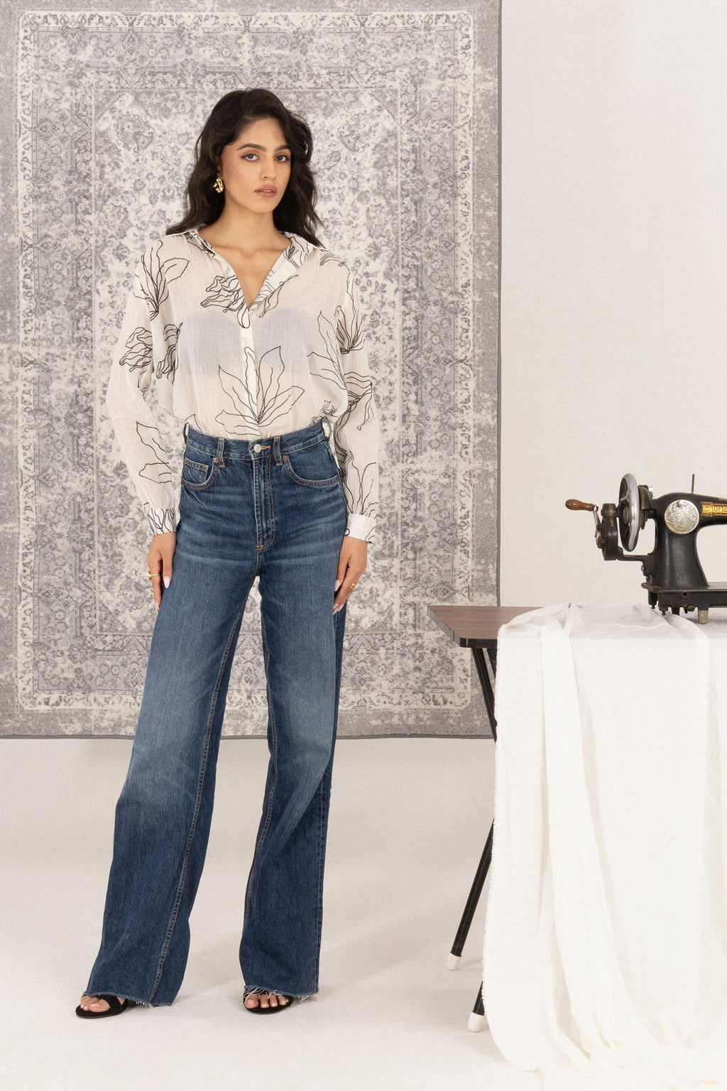 Gathered Shirt Embroidered